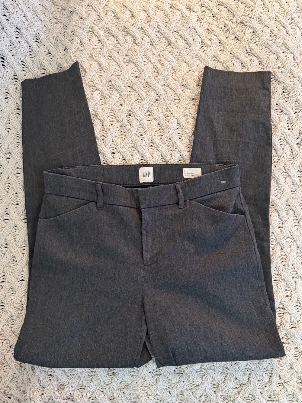 GAP Gray Skinny Ankle Dress Pants